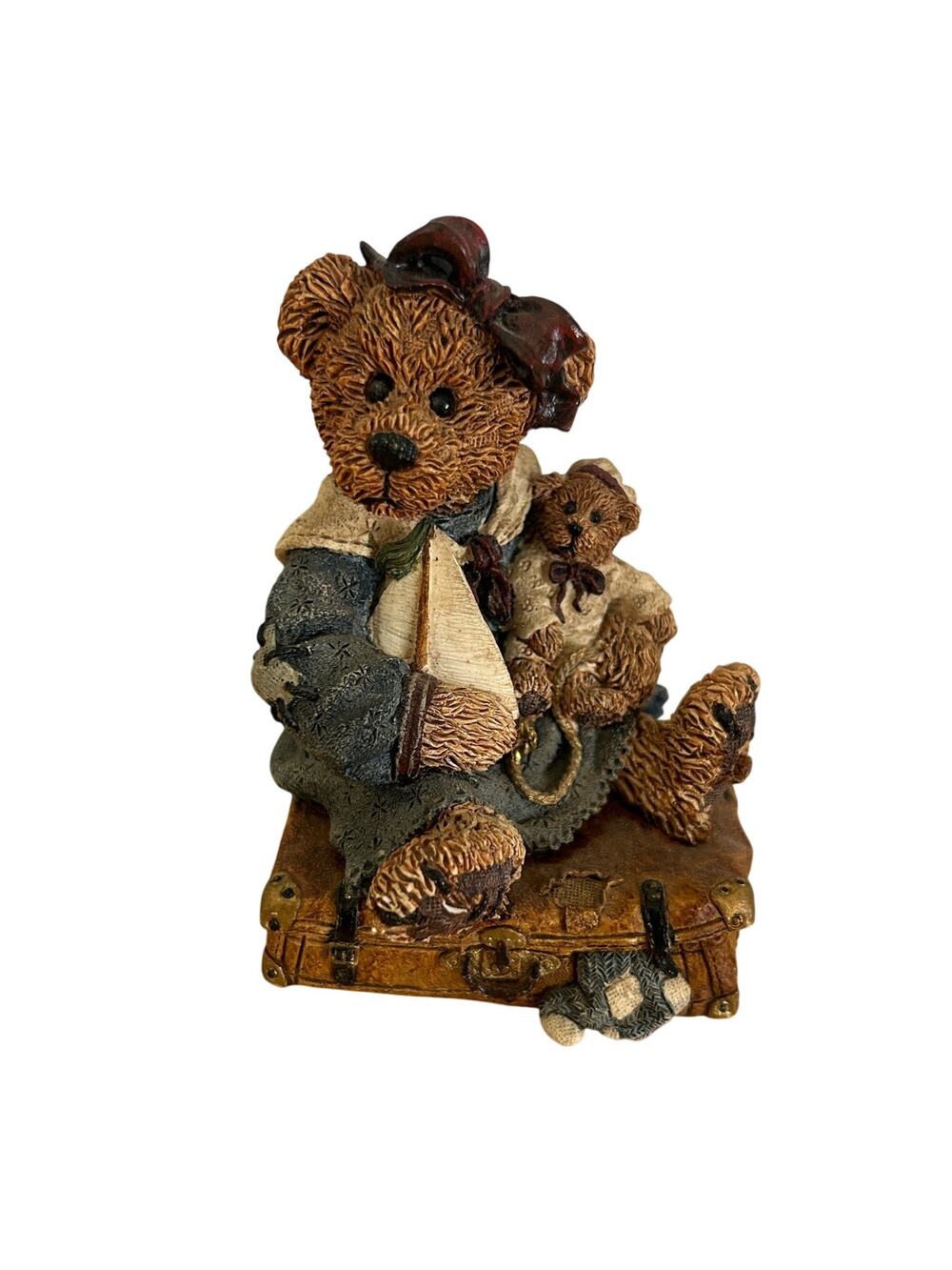 Boyds Bearstone 1993 Sailboat Baby Bear on Suitcase Figurine Style 2000